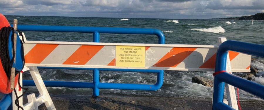 Holland pier safety precautions are inadequate