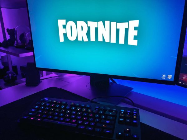 Fortnite celebrates its biggest day ever with 44.7 million players online