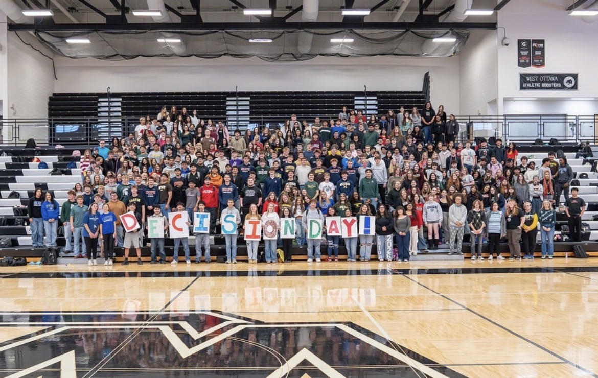 The WO senior class of 2026 celebrates Decision Day.